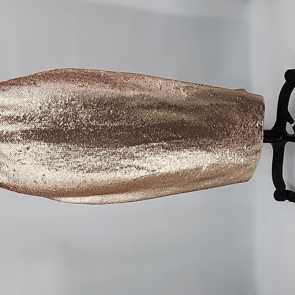 Alexia Admor Gold Sequin V-Neck Halter Party Dress Size 16 - Picture 3 of 9